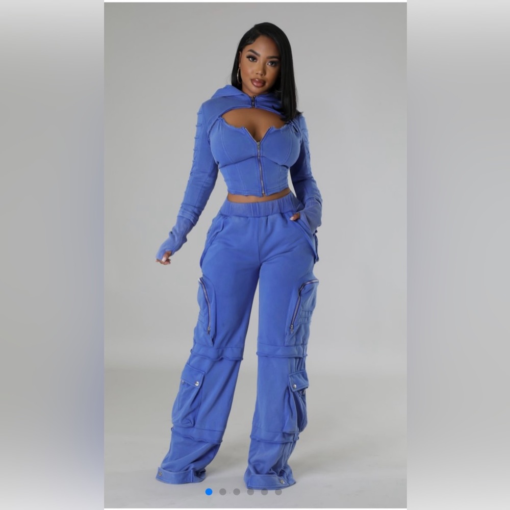 3 piece True Blue set